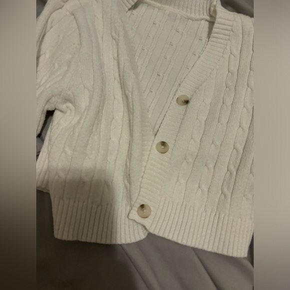 Shein Kids White Cardigan Sweater Button Up Size 9 Years - Picture 2 of 4